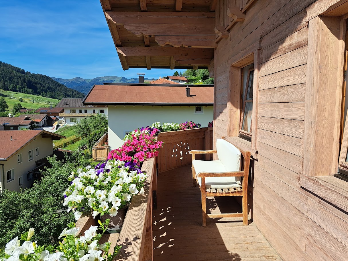 Balkon van vakantieappartement Schatzberg op het zuiden
